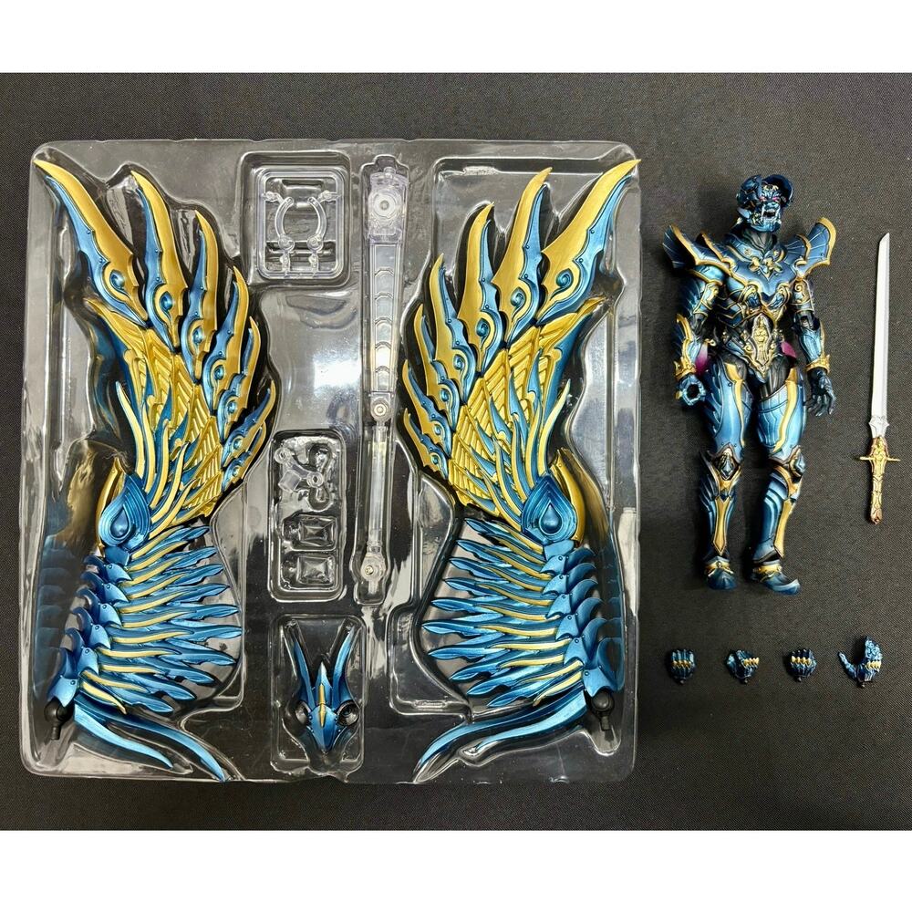 Bandai Tamashii Nations Makai Kado Phantom/Shadow Knight Crow Garo Series, Loose